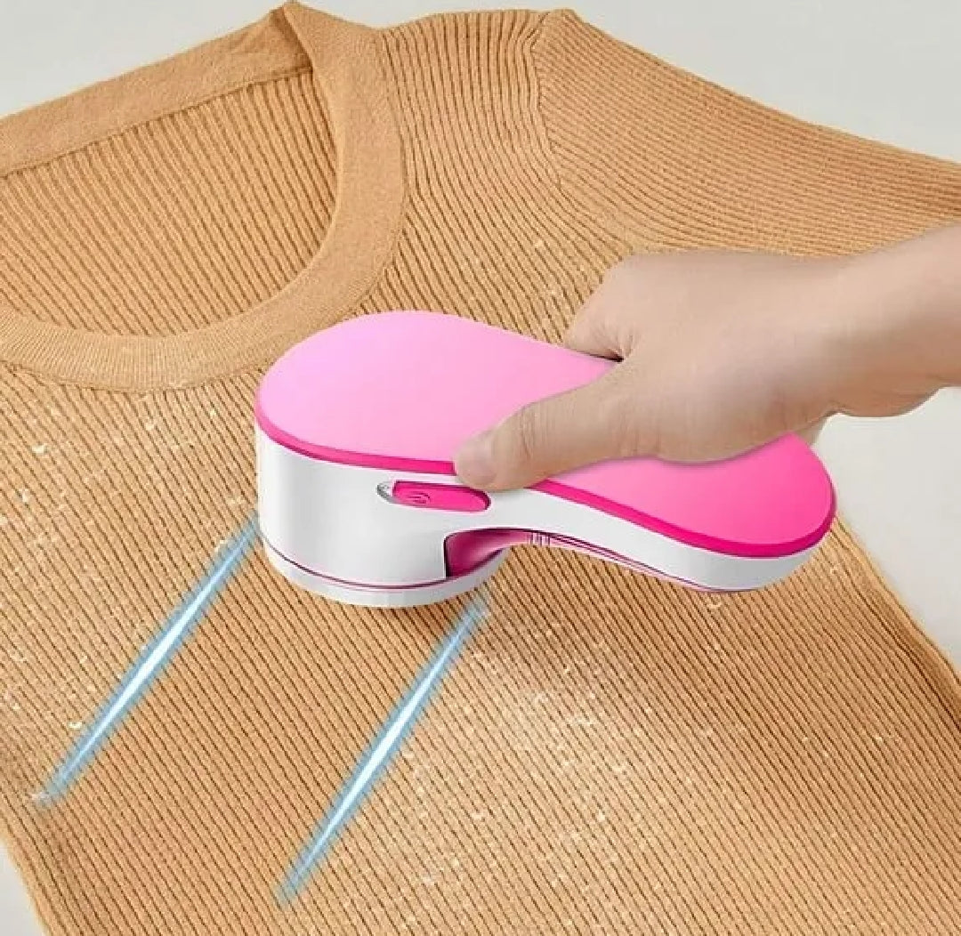 Rechargeable Lint Remover – Portable Fabric Shaver for Clothes & Blankets